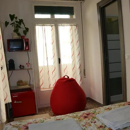 Venezia Lovely Πανσιόν 3*